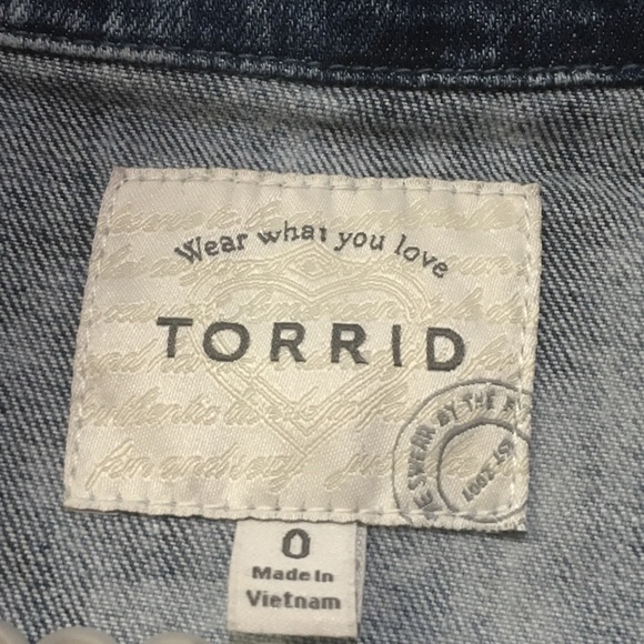 New torrid denim vest - Picture 3 of 5
